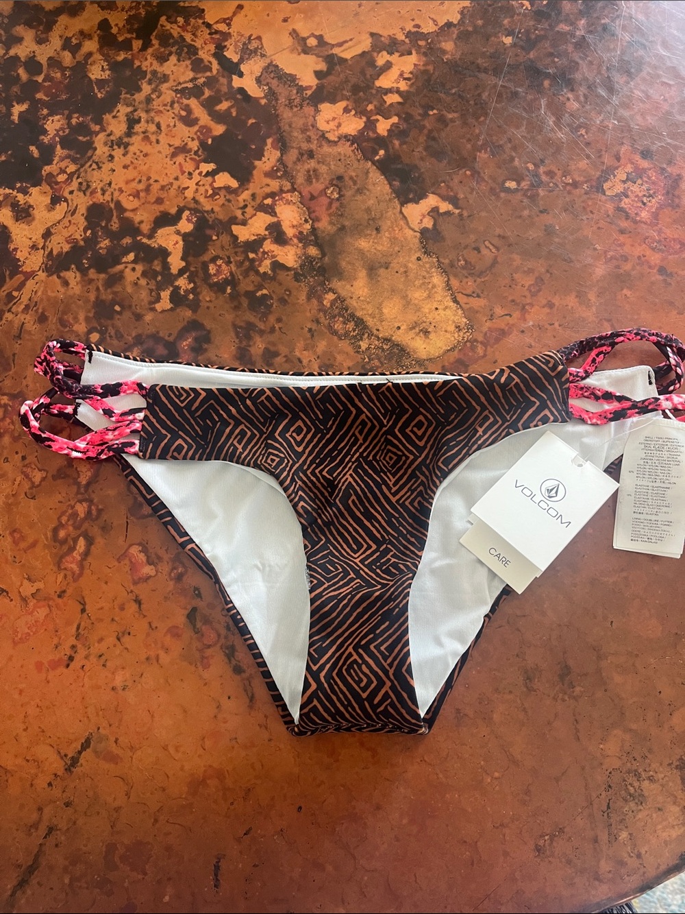 NWT Volcom Urban Tribe Full Bikini Bottom
